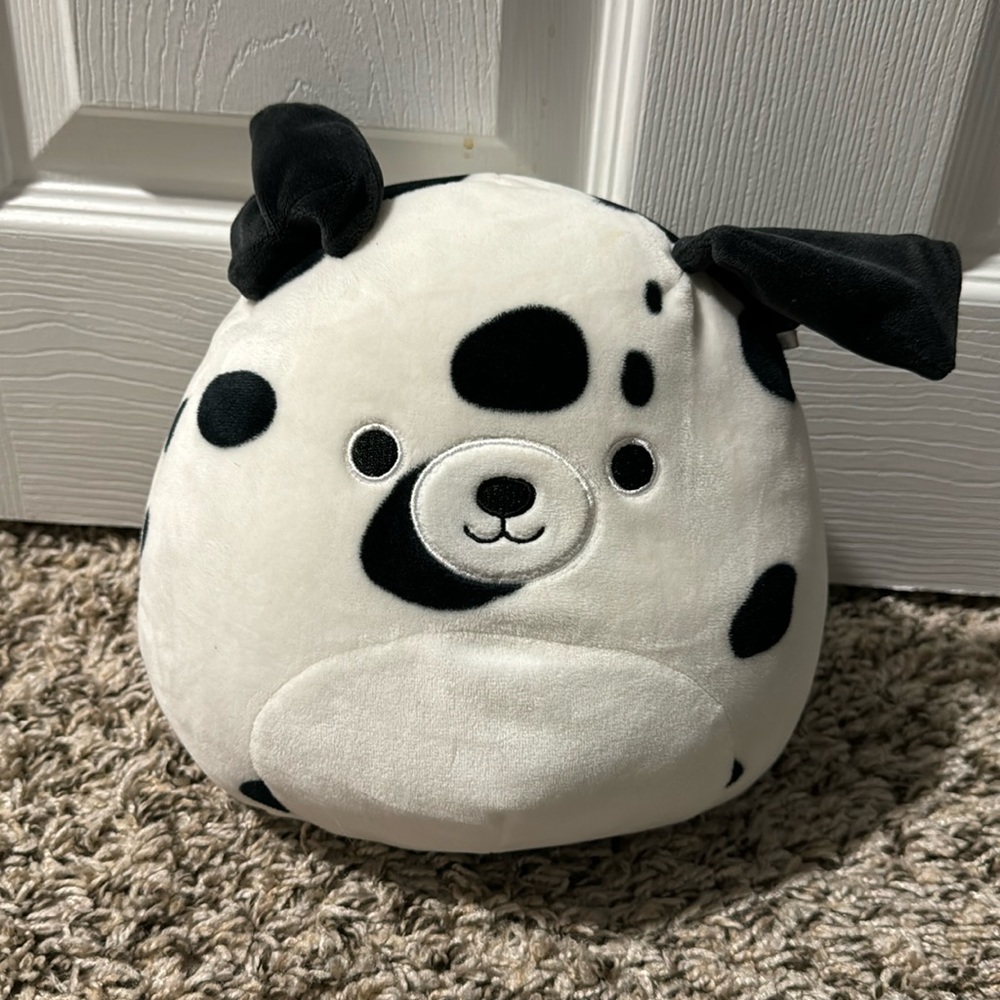 Squishmallow DustinThe Dalmatian Dog Soft Squishy 8" tag detached but included